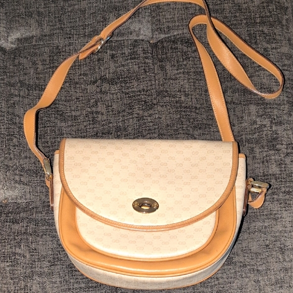 Vintage Gucci monogram crossbody bag - Picture 1 of 9